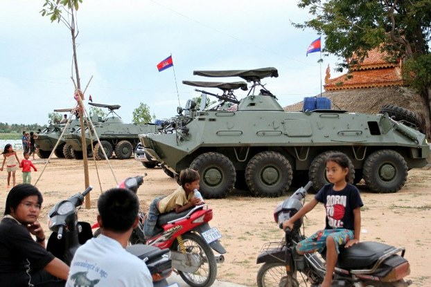 Radio Free Asia:  APCs en route to Phnom Penh